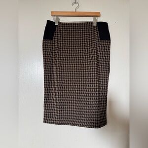 New York & Company Black and Brown Knee-Length Pencil Skirt